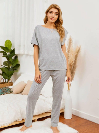 Cotton Boat Neck Lounge Ensemble with a Cozy TouchCotton Boat Neck Lounge Ensemble with a Cozy Touch
 Step into the epitome of comfort and style with our Cotton Boat Neck Lounge Ensemble. Elevate your loungewear gamLove Salve Cotton Boat Neck Lounge Ensemblelounge