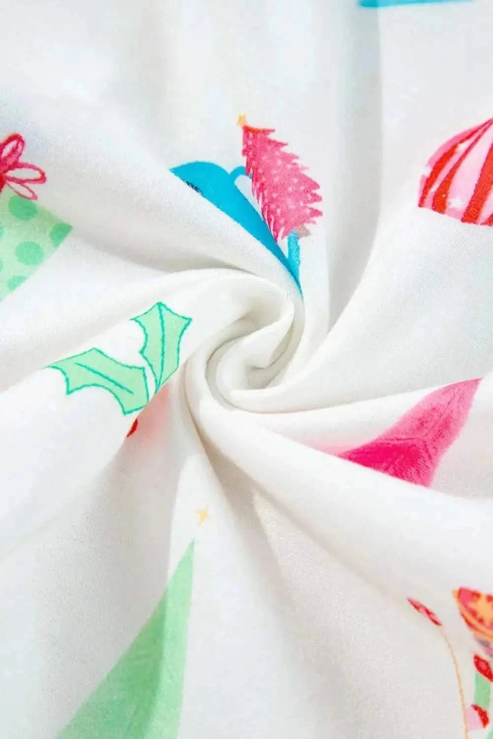 Trendy pocketed lounge set for women - Love Salve 