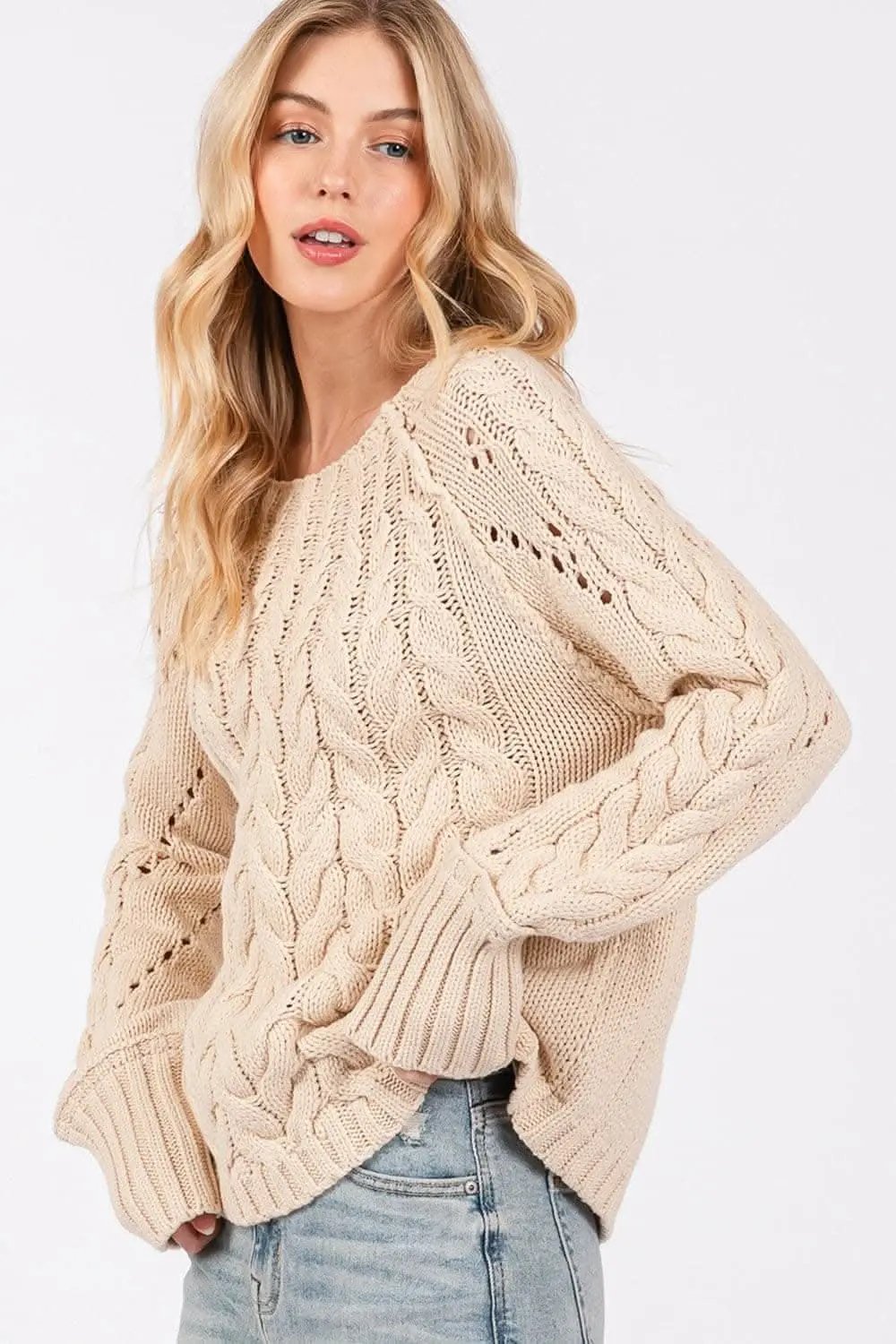 Cozy oversized cable-knit sweater - Love Salve 