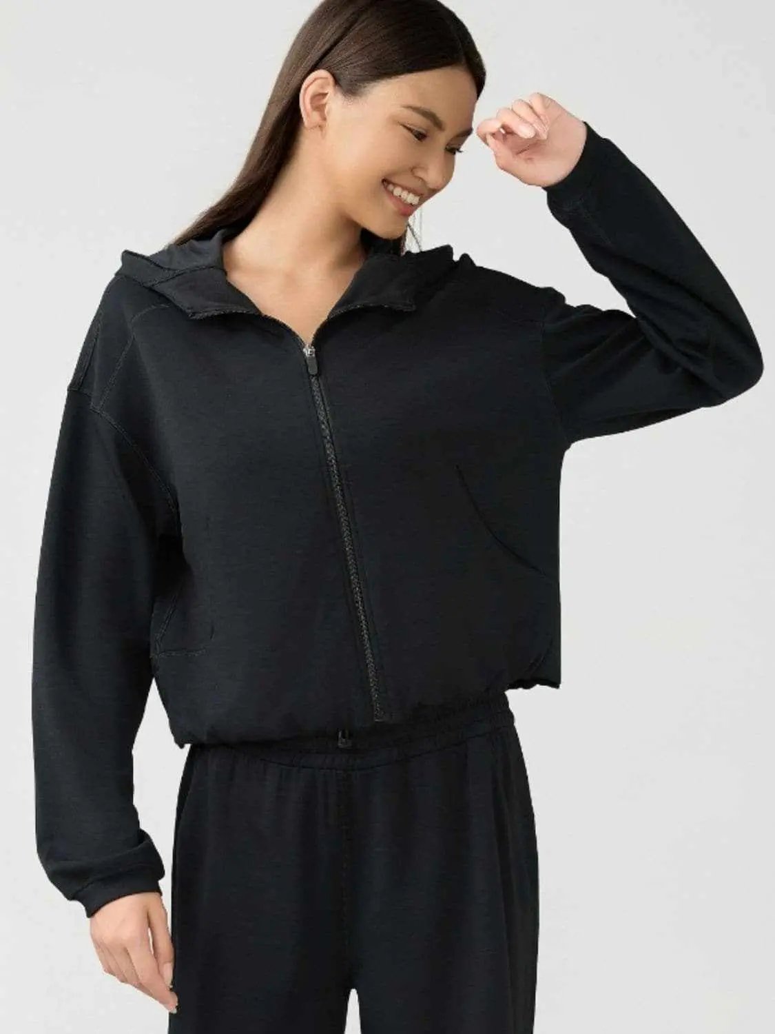 Hooded zip sweatshirt with pockets - Love Salve 