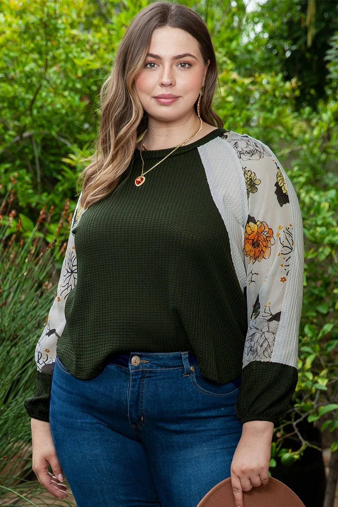 Floral Plus Size Waffle-Knit Sheer BlouseFloral Plus Size Waffle-Knit Sheer Blouse
 Indulge in the delicate charm of our Floral Plus Size Waffle-Knit Sheer Blouse, designed to elevate your style effortlesslLove Salve Floralplus