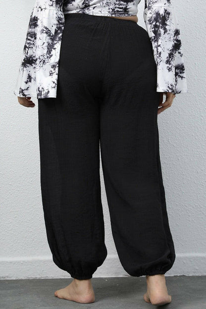 Drawstring Jogger Pants for Curvy FiguresDrawstring Jogger Pants for Curvy Figures
 Upgrade your style and embrace comfort with our Drawstring Jogger Pants tailored for curvy figures. Elevate your casual enLove Salve Drawstring Jogger Pantsplus