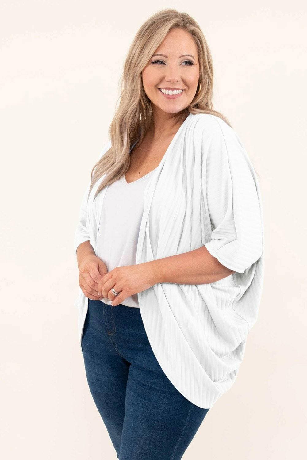 Ribbed Cocoon Plus Size Sheer Cover-UpUpgrade Your Poolside Glam with the Ribbed Cocoon Plus Size Sheer Cover-Up
 
 
Style: Elevate your beach look with this chic and versatile cover-up.
 
Sheer: The perLove Salve Size Sheer Cover-plus