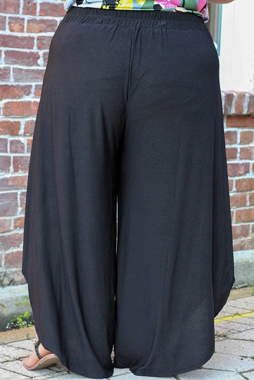 Trendy Plus Size Wide Leg Pants with Front TieUpgrade Your Style with Trendy Plus Size Wide Leg Pants
 Step up your fashion game with our Trendy Plus Size Wide Leg Pants featuring a chic front tie detail. These Love Salve Size Wide Leg Pantsplus