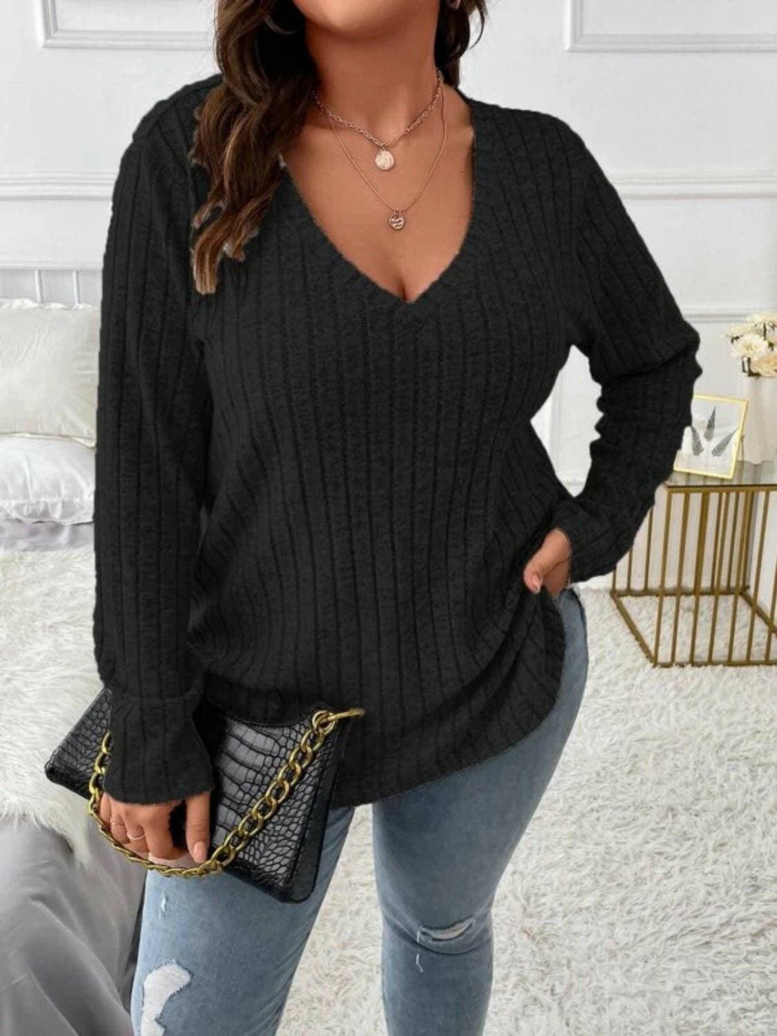 V-Neck Long Sleeve Plus Size TeeUpgrade Your Wardrobe with Our V-Neck Long Sleeve Plus Size Tee
 
 
Basic Style: Elevate your everyday look with this classic V-neck tee.
 
Comfortable Fit: Made witLove Salve -Neck Long Sleeveplus