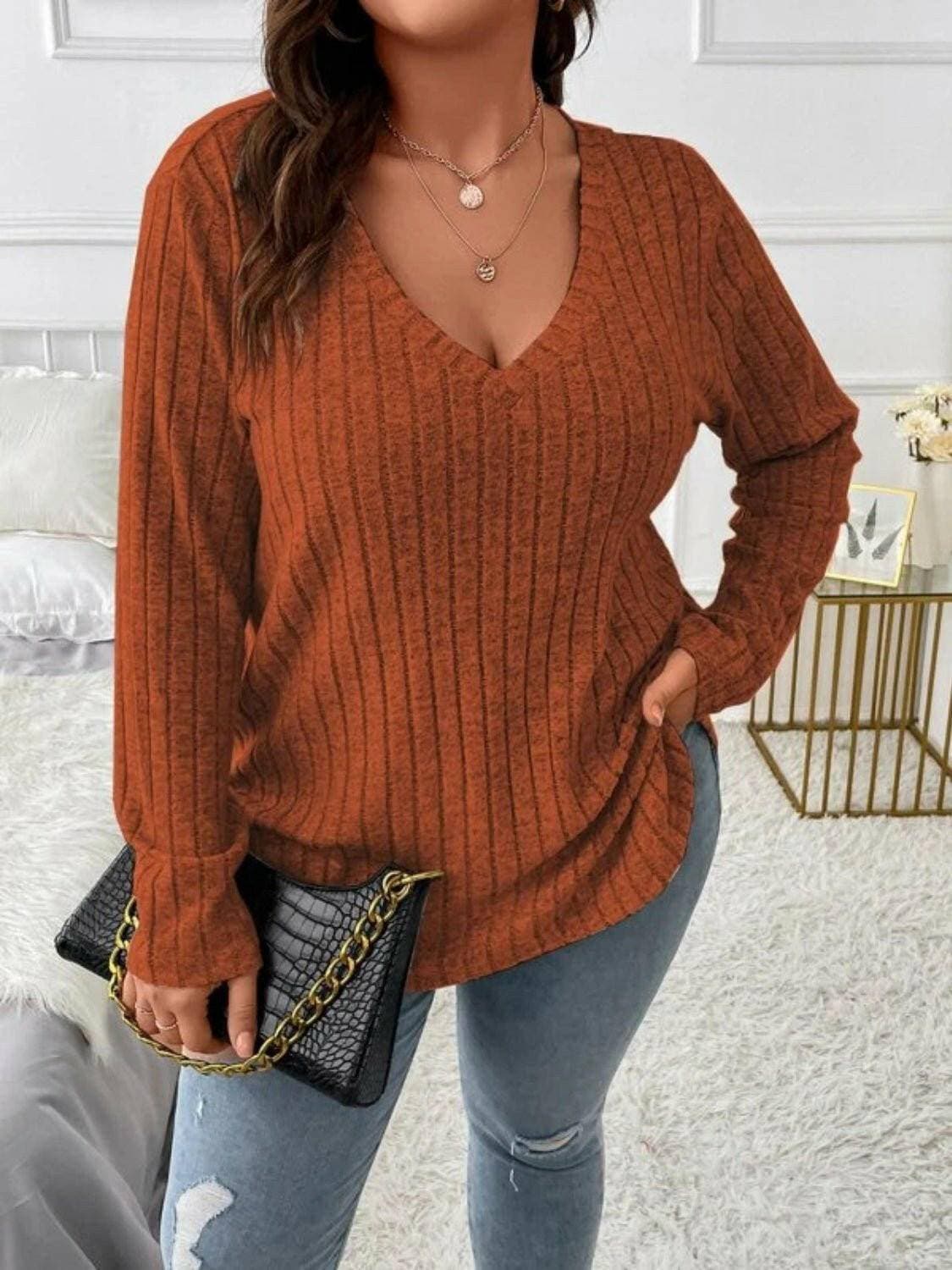 V-Neck Long Sleeve Plus Size TeeUpgrade Your Wardrobe with Our V-Neck Long Sleeve Plus Size Tee
 
 
Basic Style: Elevate your everyday look with this classic V-neck tee.
 
Comfortable Fit: Made witLove Salve -Neck Long Sleeveplus