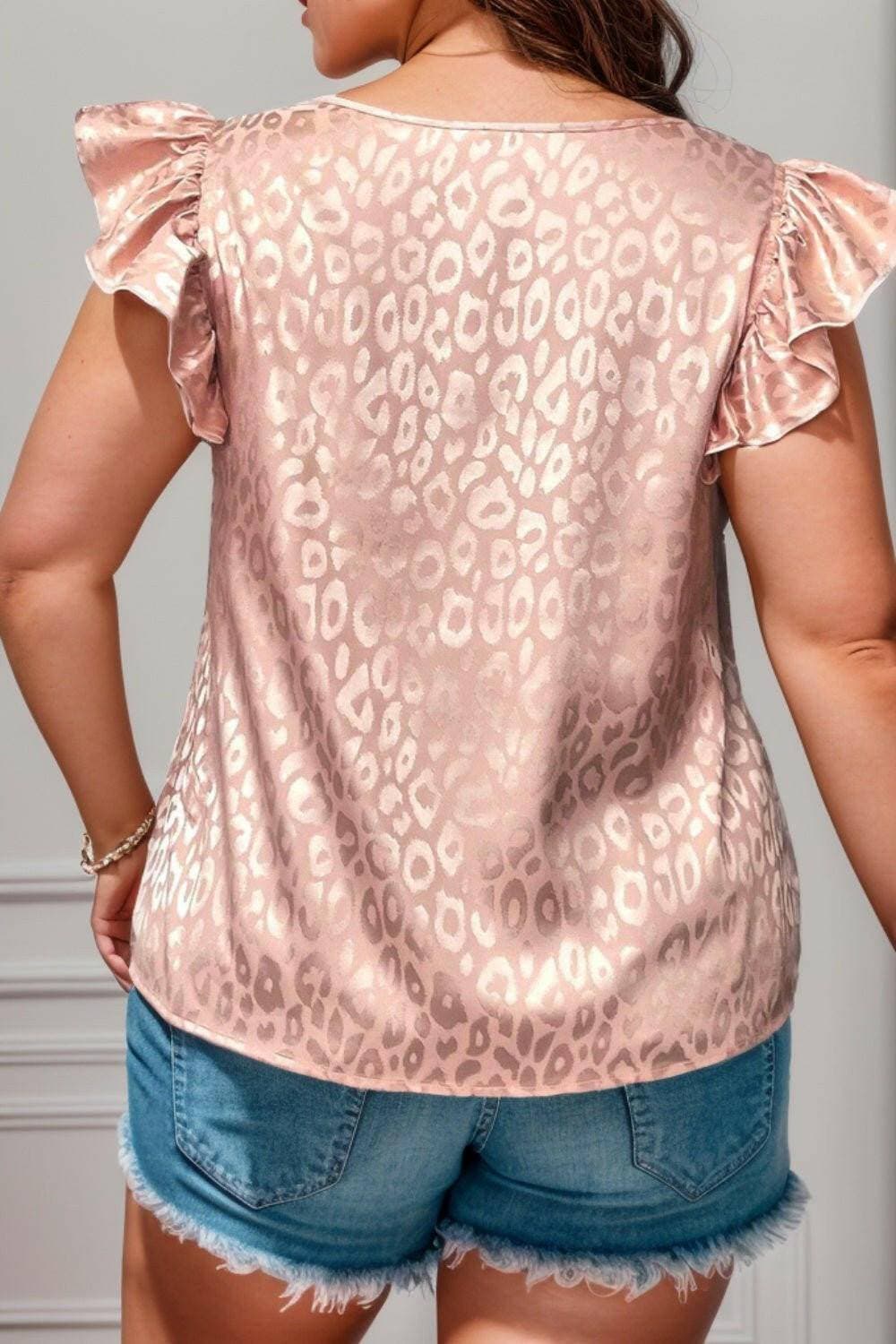 Leopard Print Ruffle Trim Plus Size BlouseUpgrade Your Wardrobe with Style: Leopard Print Ruffle Trim Plus Size Blouse
 
 
Unleash Your Wild Side: Make a fierce fashion statement with the trendy leopard prinLove Salve Leopard Print Ruffle Trimplus