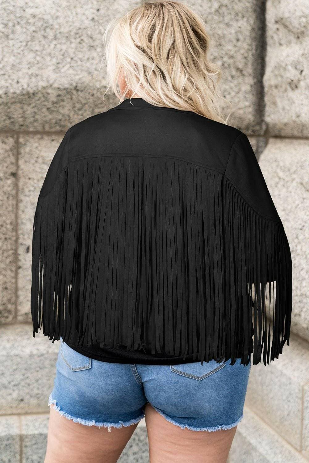 Fringed Plus Size Open JacketUpgrade Your Style with our Fringed Plus Size Open Jacket
 Step out in confidence and style with our Fringed Plus Size Open Jacket. This wardrobe essential is designLove Salve Size Open Jacketplus