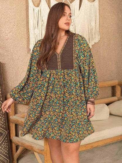 Printed V-Neck Plus Size Balloon Sleeve Mini DressUpgrade Your Wardrobe with our Printed V-Neck Mini Dress
 
 
Chic Design: Stand out in style with the trendy balloon sleeves and flattering V-neckline.
 
ComfortableLove Salve Size Balloon Sleeve Mini Dressplus