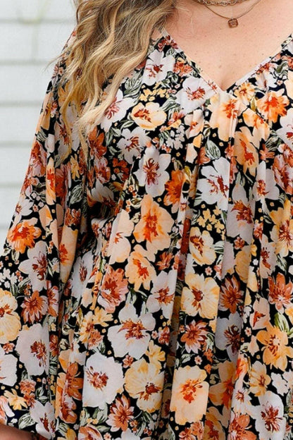 Floral V-Neck Balloon Sleeve Blouse for Curvy LadiesFloral V-Neck Balloon Sleeve Blouse for Curvy Ladies
 Upgrade your wardrobe with our Floral V-Neck Balloon Sleeve Blouse, a versatile and stylish piece designed specLove Salve -Neck Balloon Sleeve Blouseplus