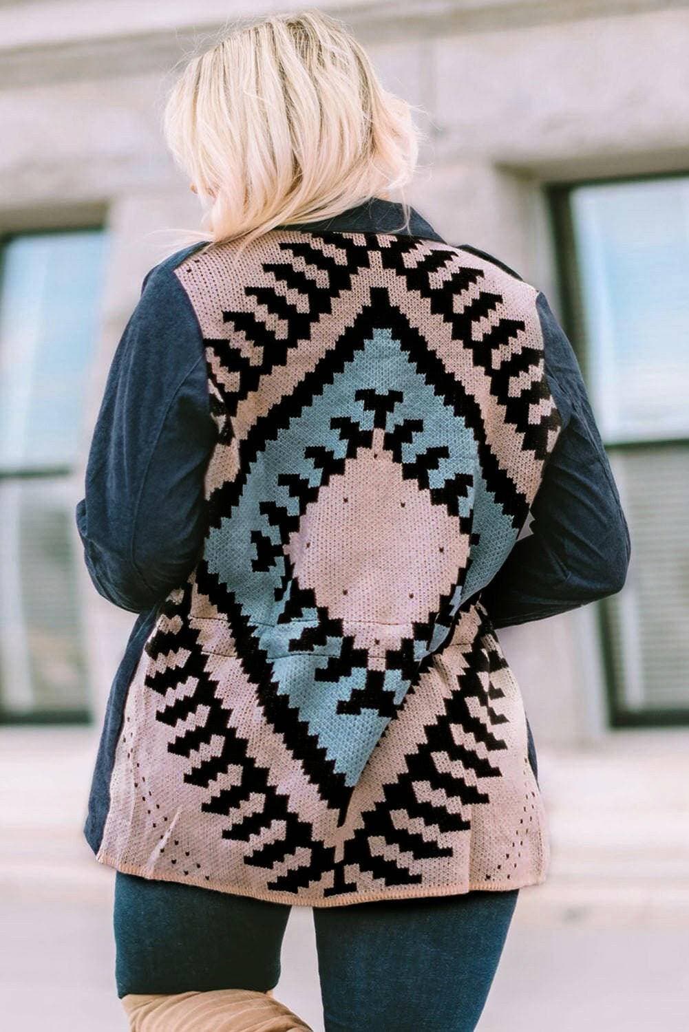 Geometric Print Plus Size Long Sleeve Shacket with DrawstringUpgrade Your Style with Our Geometric Print Plus Size Shacket!
 Step up your fashion game with our Geometric Print Plus Size Long Sleeve Shacket with Drawstring. DesLove Salve Size Long Sleeve Shacketplus