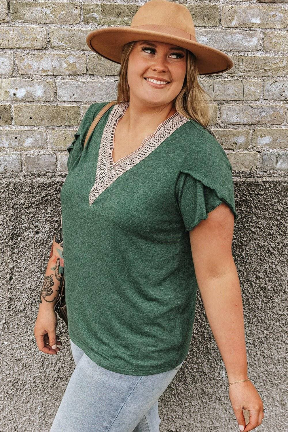 V-Neck Blouse with Petal Sleeves for Plus Size WomenV-Neck Blouse with Petal Sleeves for Plus Size Women
 Upgrade your wardrobe with our V-Neck Blouse with Petal Sleeves, tailored to perfection for Plus Size Women. ElLove Salve -Neck Blouseplus