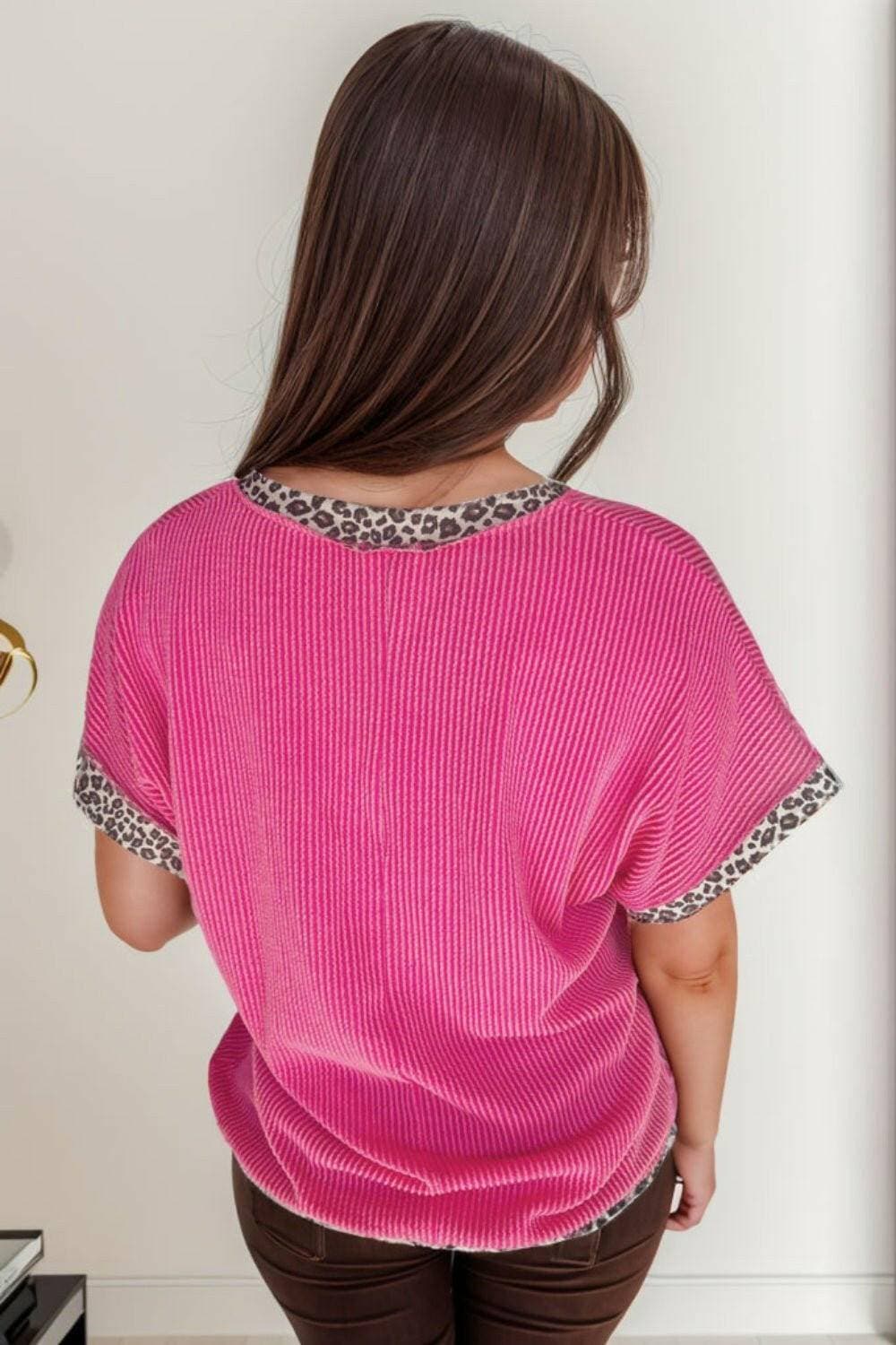 Leopard Print V-Neck Plus Size Tunic TeeUpgrade Your Wardrobe with Style: Leopard Print V-Neck Plus Size Tunic Tee
 
 
Unleash Your Wild Side: Stand out in this Leopard Print V-Neck Tunic Tee, a perfect blLove Salve Size Tunic Teeplus