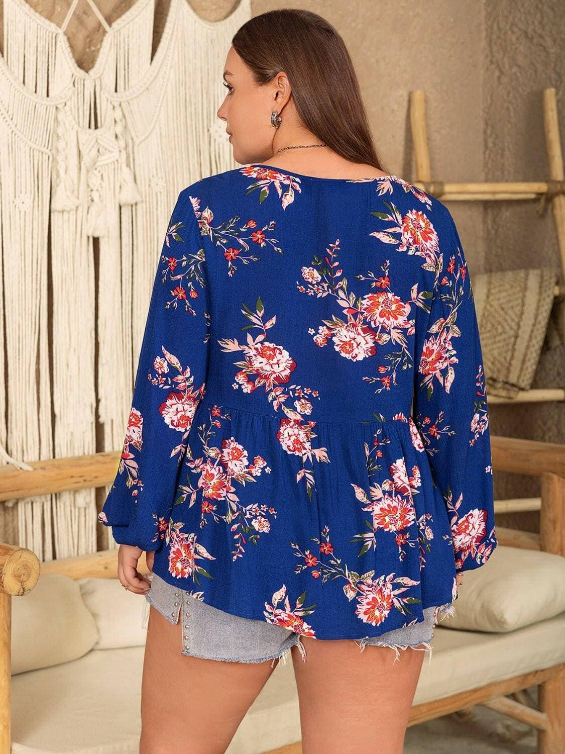 Curvy Chic Printed Tie Neck Balloon Sleeve BlouseCurvy Chic Printed Tie Neck Balloon Sleeve Blouse
 Step into effortless elegance with our Curvy Chic Printed Tie Neck Balloon Sleeve Blouse, a true style statement tLove Salve Curvy Chic Printed Tie Neck Balloon Sleeve Blouseplus