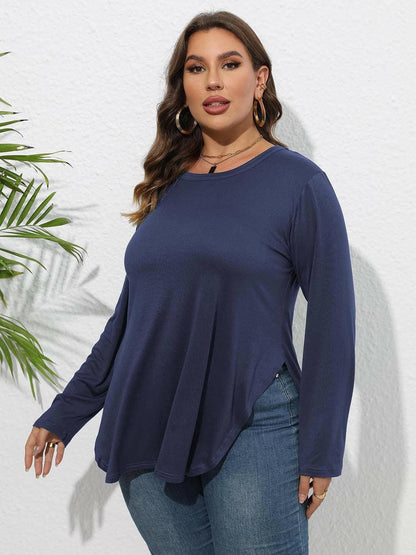 Round Neck Plus Size Slit T-Shirt with Long Sheer SleevesRound Neck Plus Size Slit T-Shirt with Long Sheer Sleeves
 
 Upgrade Your Wardrobe with Style and Comfort
 
 
 
Chic Design: Elevate your look with this trendy RoundLove Salve Long Sheer Sleevesplus