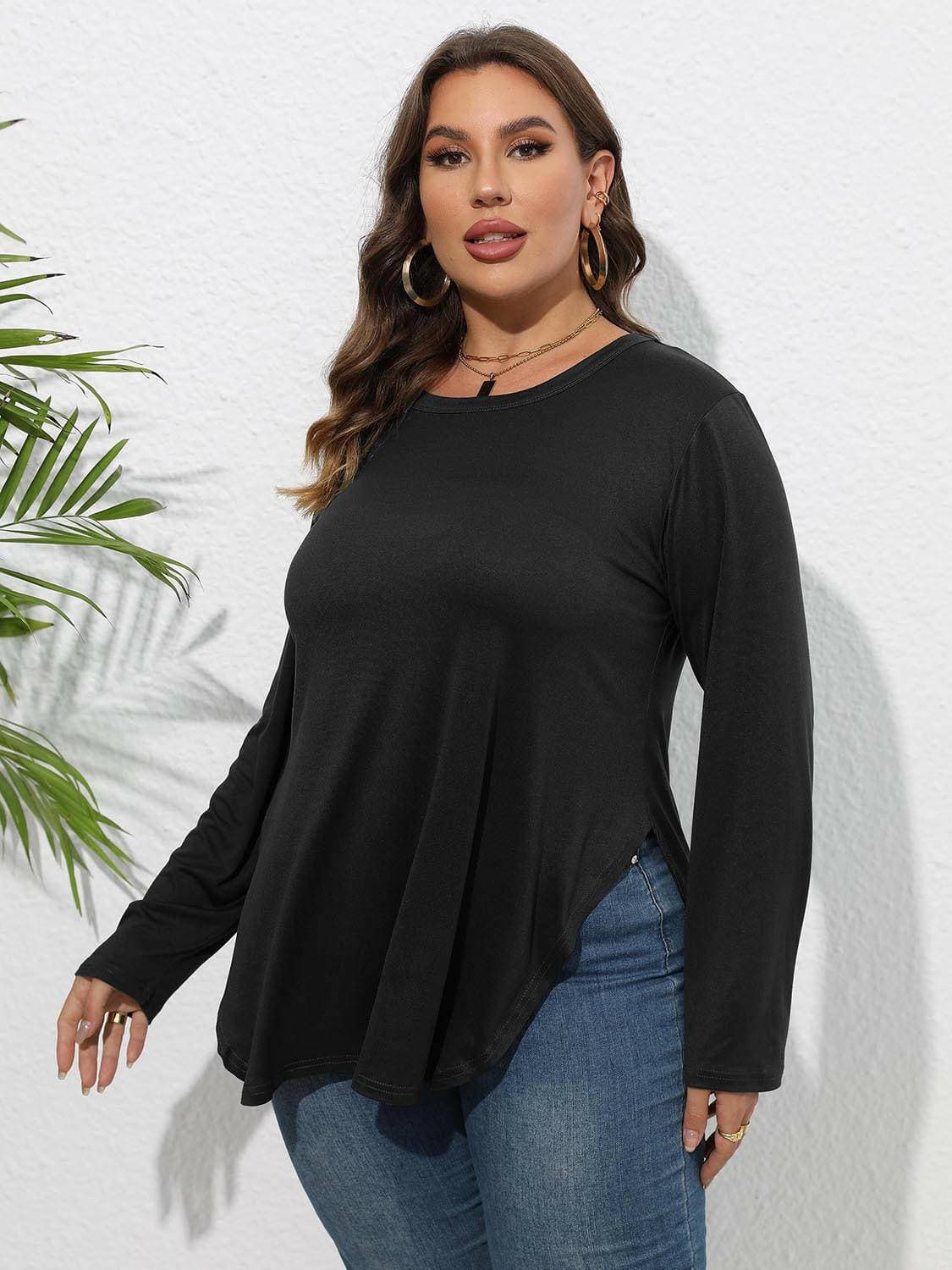 Round Neck Plus Size Slit T-Shirt with Long Sheer SleevesRound Neck Plus Size Slit T-Shirt with Long Sheer Sleeves
 
 Upgrade Your Wardrobe with Style and Comfort
 
 
 
Chic Design: Elevate your look with this trendy RoundLove Salve Long Sheer Sleevesplus