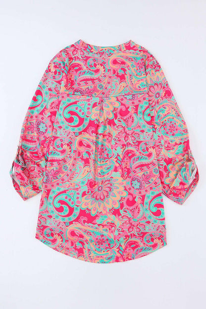 Printed Plus Size Notched Long Sleeve BlouseUpgrade Your Style with Our Printed Plus Size Notched Long Sleeve Blouse!
 
 
Chic and Versatile: Elevate your wardrobe with this stylish blouse featuring a notched Love Salve Size Notched Long Sleeve Blouseplus