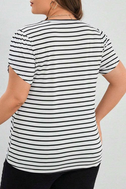 Striped V-Neck Plus Size Short Sleeve TeeUpgrade Your Wardrobe with Our Striped V-Neck Plus Size Short Sleeve Tee
 Classic yet Stylish:
 
 Embrace the charm of basic style with a twist in our Striped V-NeckLove Salve Size Short Sleeve Teeplus