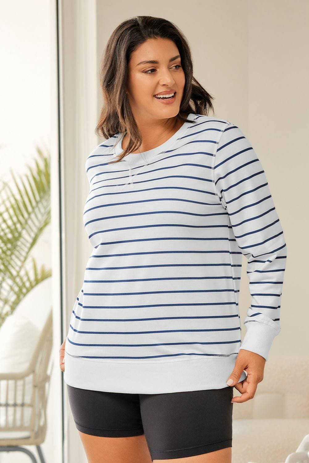 Striped Plus Size Long Sleeve Round Neck TeeUpgrade Your Basics with Our Striped Plus Size Long Sleeve Round Neck Tee


 
Enhanced Style: Elevate your wardrobe with this classic yet stylish striped tee.
 
PerfLove Salve Size Long Sleeve Round Neck Teeplus