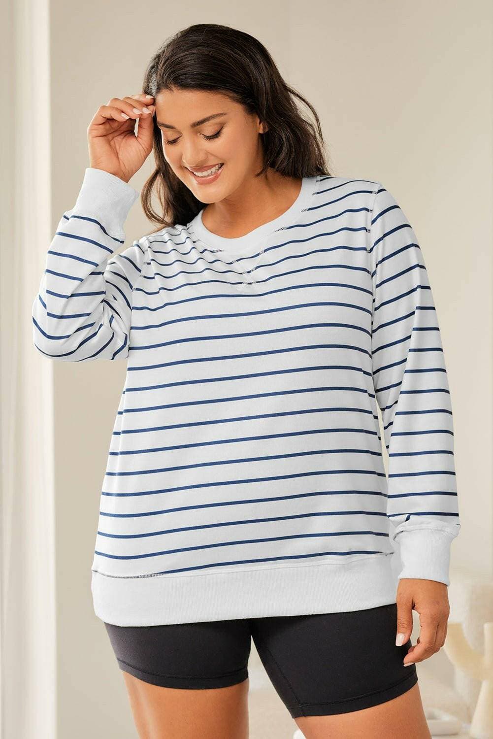 Striped Plus Size Long Sleeve Round Neck TeeUpgrade Your Basics with Our Striped Plus Size Long Sleeve Round Neck Tee


 
Enhanced Style: Elevate your wardrobe with this classic yet stylish striped tee.
 
PerfLove Salve Size Long Sleeve Round Neck Teeplus