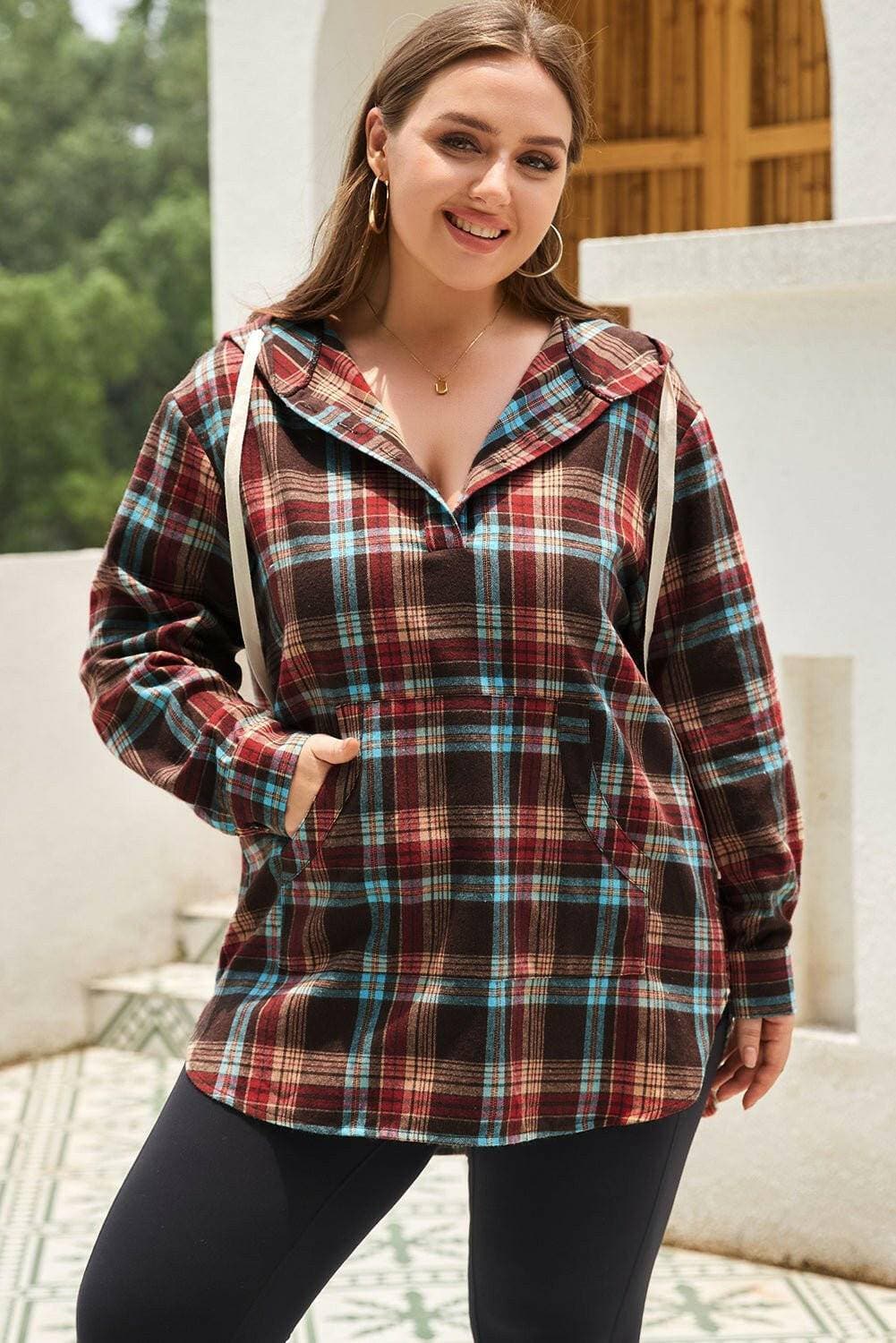 Plaid Print Plus Size Drawstring Quarter Button HoodiePlaid Print Plus Size Drawstring Quarter Button Hoodie
 
 Upgrade your casual wardrobe with our Plaid Print Plus Size Hoodie! Stay cozy and chic in this versatile piLove Salve Size Drawstring Quarter Button Hoodieplus