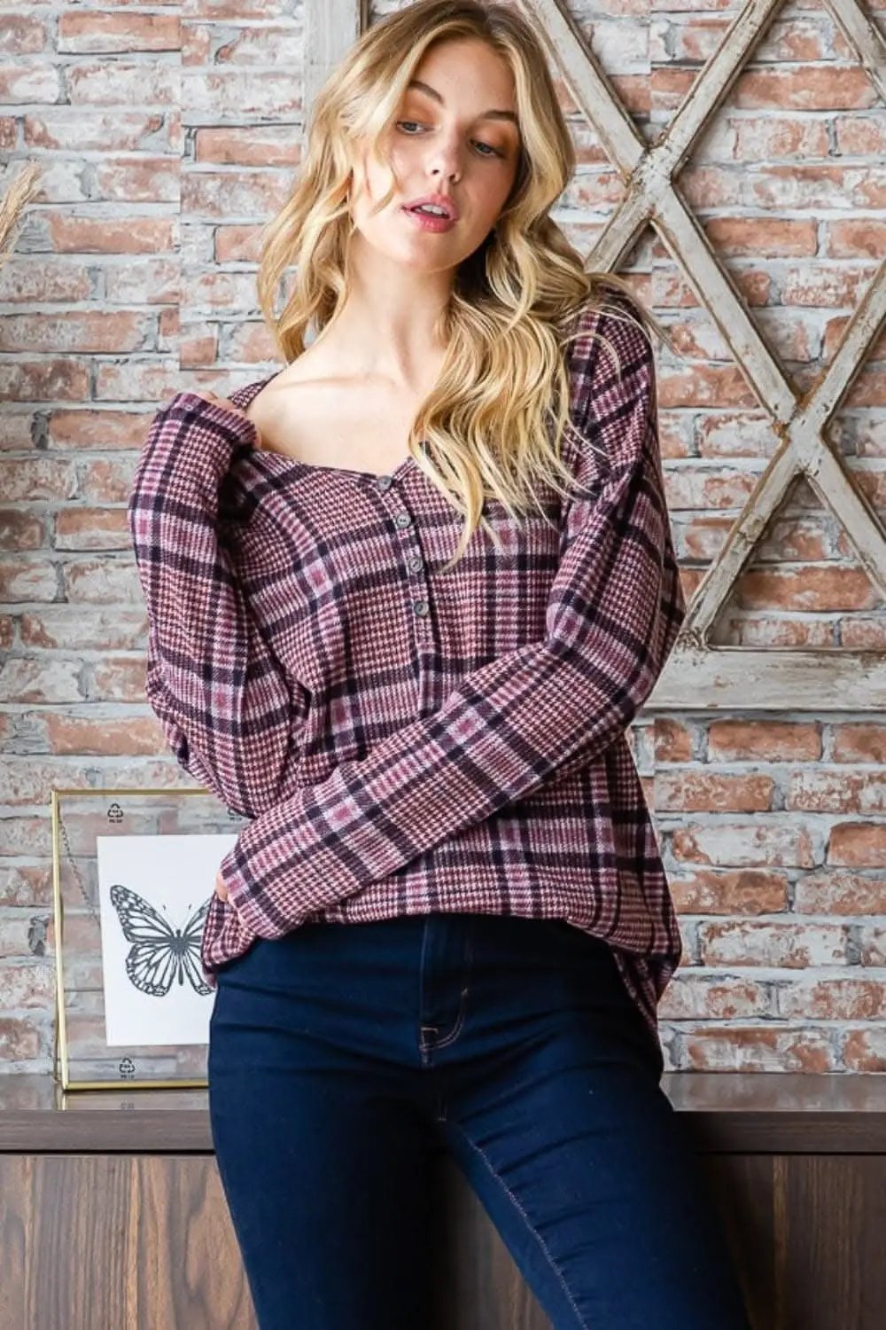 Heimish plaid v-neck long sleeve top - Love Salve 