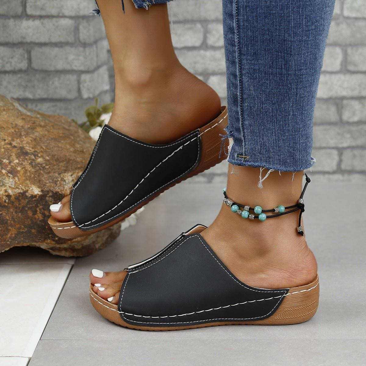 Open Toe PU Leather Sandals with Low HeelsOpen Toe PU Leather Sandals with Low Heels
 Step into Style and Comfort with Open Toe PU Leather Sandals. Indulge in both fashion and comfort with these Open Toe PU Love Salve Open Toe PU Leather SandalsShoes