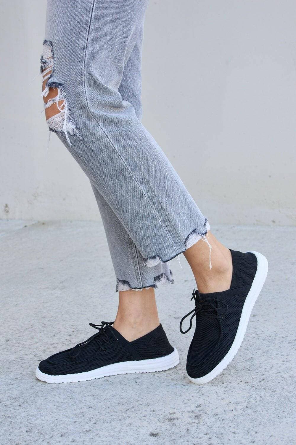 Urban Wanderer Lace-Up Sneakers with Classic Round Toe