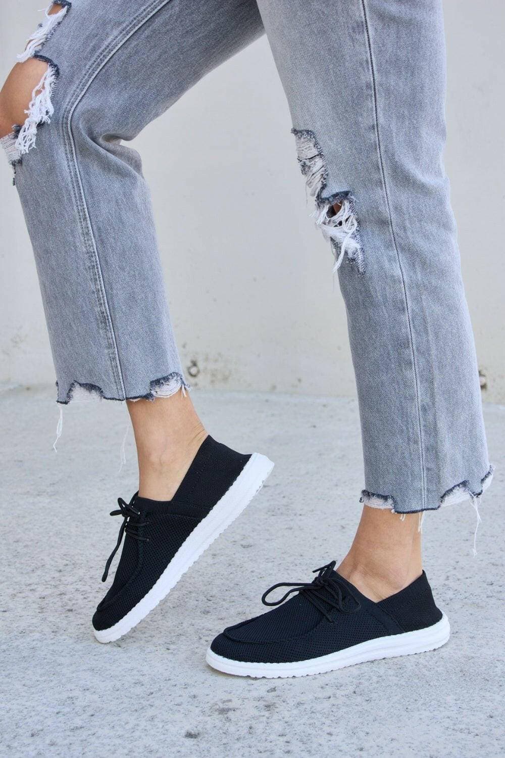 Urban Wanderer Lace-Up Sneakers with Classic Round Toe