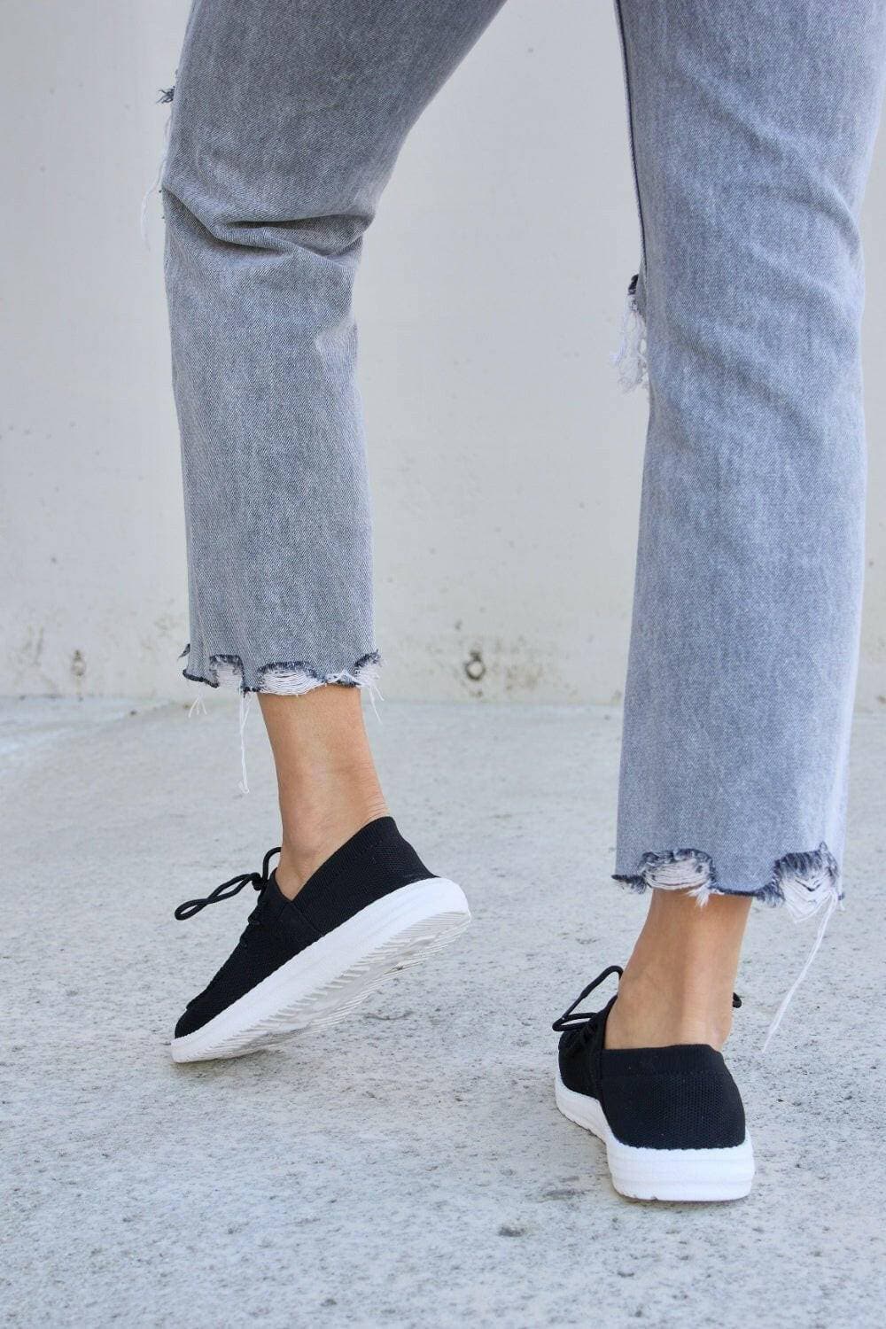 Urban Wanderer Lace-Up Sneakers with Classic Round Toe