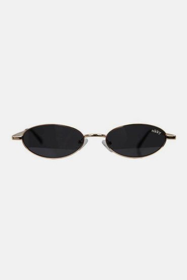 Glamorous Metal Frame Oval SunglassesStep into Sophistication with Glamorous Metal Frame Oval Sunglasses
 Enhance your fashion statement while ensuring your eyes are protected with our Glamorous Metal FLove Salve Glamorous Metal Frame Oval SunglassesShoes