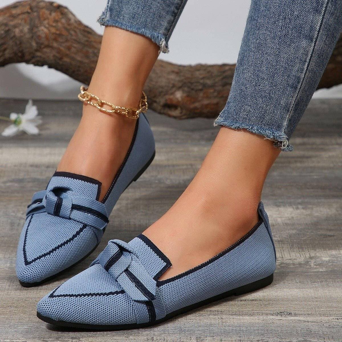 Sophisticated Bow Detail Pointed LoafersSophisticated Bow Detail Pointed Loafers
 Step into sophistication with our Sophisticated Bow Detail Pointed Loafers, the perfect blend of elegance and comfort.
 MaiLove Salve Sophisticated Bow Detail Pointed LoafersShoes