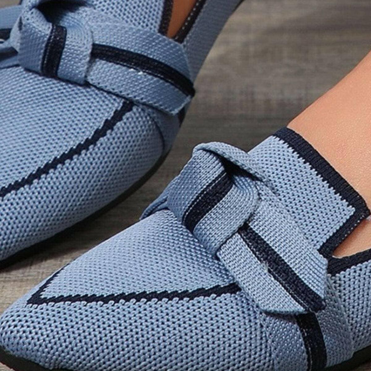 Sophisticated Bow Detail Pointed LoafersSophisticated Bow Detail Pointed Loafers
 Step into sophistication with our Sophisticated Bow Detail Pointed Loafers, the perfect blend of elegance and comfort.
 MaiLove Salve Sophisticated Bow Detail Pointed LoafersShoes