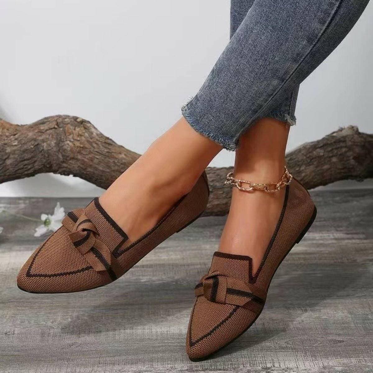 Sophisticated Bow Detail Pointed LoafersSophisticated Bow Detail Pointed Loafers
 Step into sophistication with our Sophisticated Bow Detail Pointed Loafers, the perfect blend of elegance and comfort.
 MaiLove Salve Sophisticated Bow Detail Pointed LoafersShoes