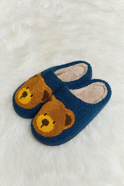 Teddy Bear Print Plush Cozy Slide SlippersExperience Ultimate Comfort in Style
 Indulge in the luxurious feel of our Teddy Bear Print Plush Cozy Slide Slippers. Designed to wrap your feet in pure elegance, tLove Salve Teddy Bear Print Plush Cozy Slide SlippersShoes