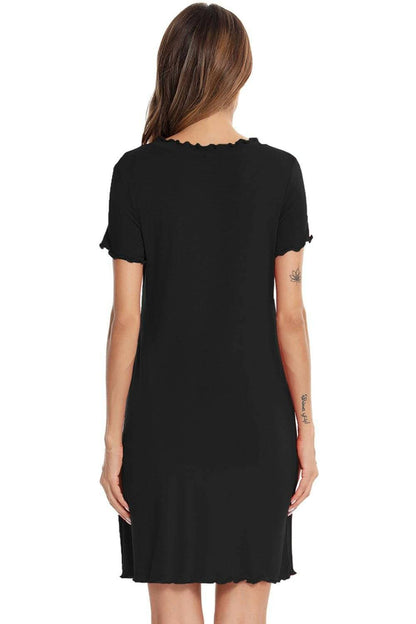 Cozy Short Sleeve Lounge Dress with Round NeckUpgrade Your Loungewear with Our Cozy Short Sleeve Lounge Dress
 
 
Effortlessly Stylish: Embrace a basic yet trendy style with our lounge dress featuring a round neLove Salve Cozy Short Sleeve Lounge DressSleep