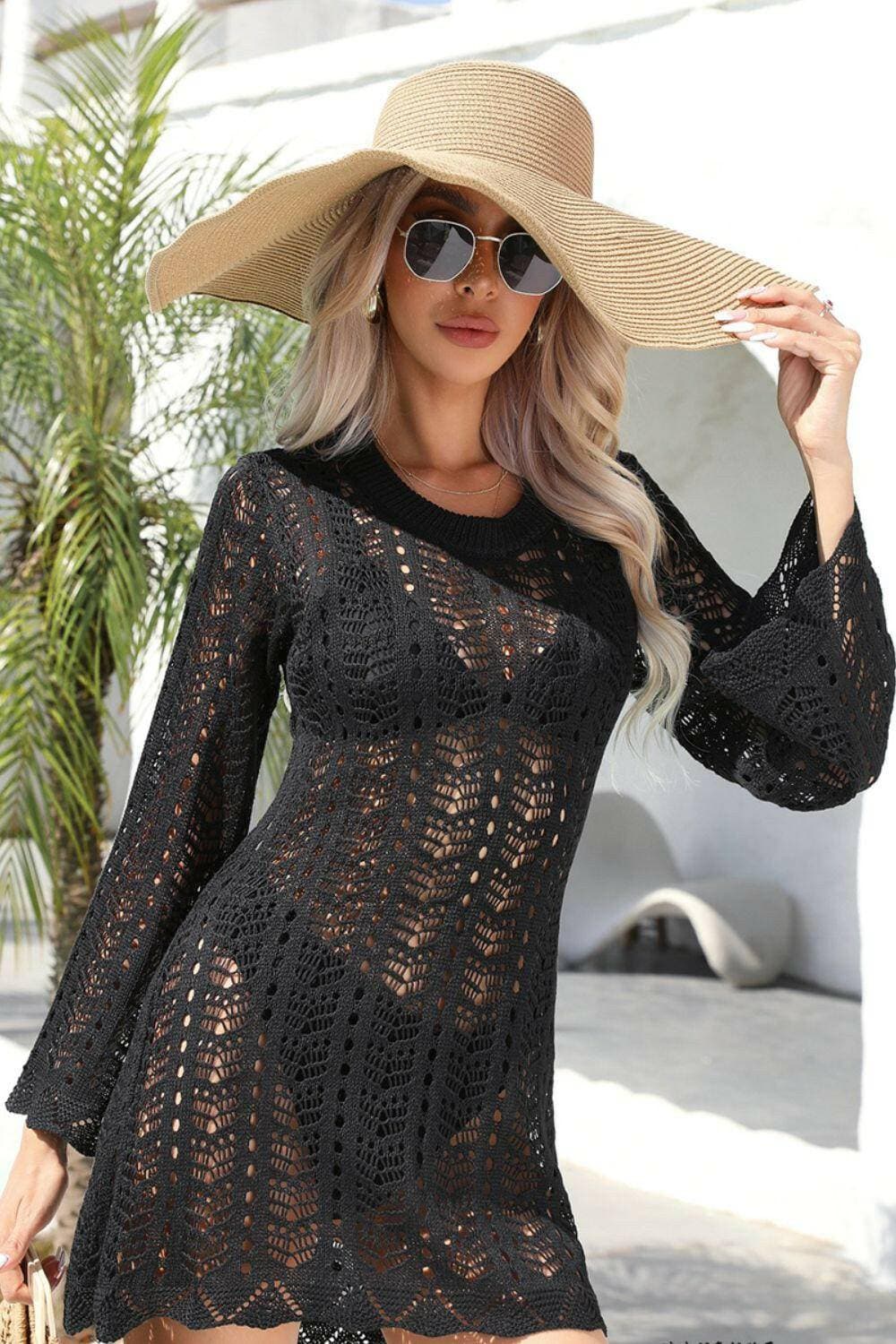 Scalloped Edge Long Sleeve Cover-Up Dress with Openwork DetailUpgrade Your Beach Look with Elegance
 
 
Scalloped Edge Design: Make a statement with the intricate scalloped edge detailing on this cover-up dress.
 
Openwork DetaLove Salve Scalloped Edge Long Sleeve Cover-swimwear