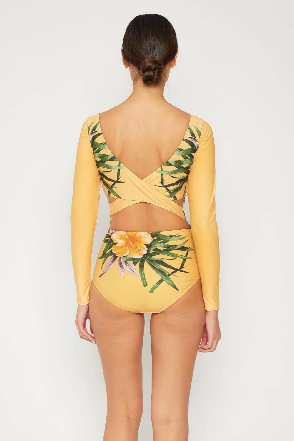 Sun-Kissed Blooms Longsleeve Sun-Blocking SwimsuitUnveil Your Summer Style with the Sun-Kissed Blooms Longsleeve Sun-Blocking Swimsuit
 Step into a world of vibrant elegance with our Sun-Kissed Blooms Longsleeve SunLove Salve Sun-Kissed Blooms Longsleeve Sun-Blocking Swimsuitswimwear