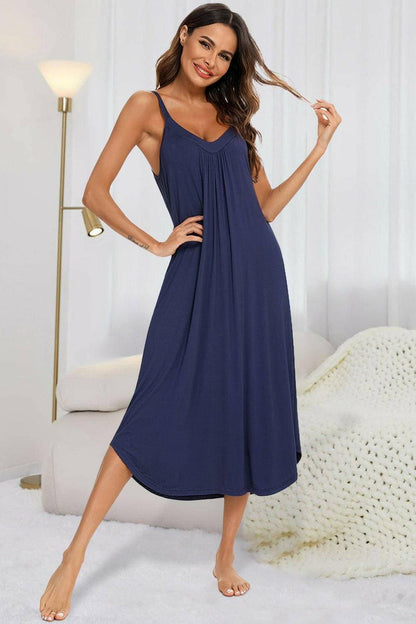 Cozy V-Neck Lounge Midi DressCozy V-Neck Lounge Midi Dress
 Indulge in Ultimate Comfort and Style with our Cozy V-Neck Lounge Midi Dress!
 Main Features:
 
 
Comfortable Elegance: Experience theLove Salve -Neck Lounge Midi Dressswimwear