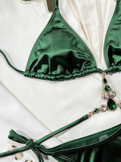 Rhinestone Embellished Halter Bikini with Tie-Side BottomsRhinestone Embellished Halter Bikini with Tie-Side Bottoms
 Step into the spotlight with our Rhinestone Embellished Halter Bikini with Tie-Side Bottoms, a radiant twLove Salve Rhinestone Embellished Halter Bikiniswimwear