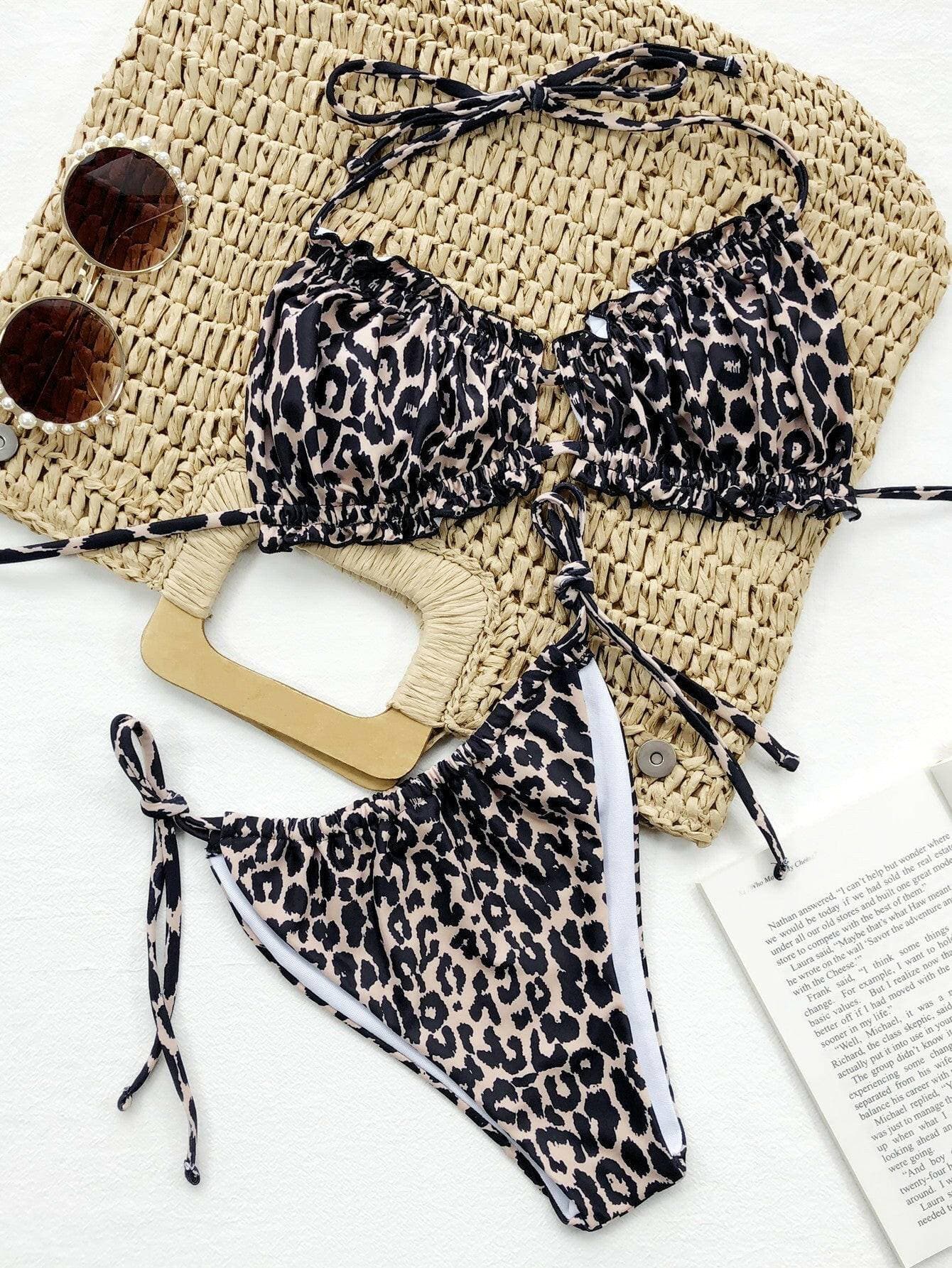 Fierce Frill Halter Neck Bikini EnsembleFierce Frill Halter Neck Bikini Ensemble
 Step into Beach Glamour with the Fierce Frill Halter Neck Bikini Ensemble!
 Key Features:
 
 
Design: Halter neck with playLove Salve Fierce Frill Halter Neck Bikini Ensembleswimwear