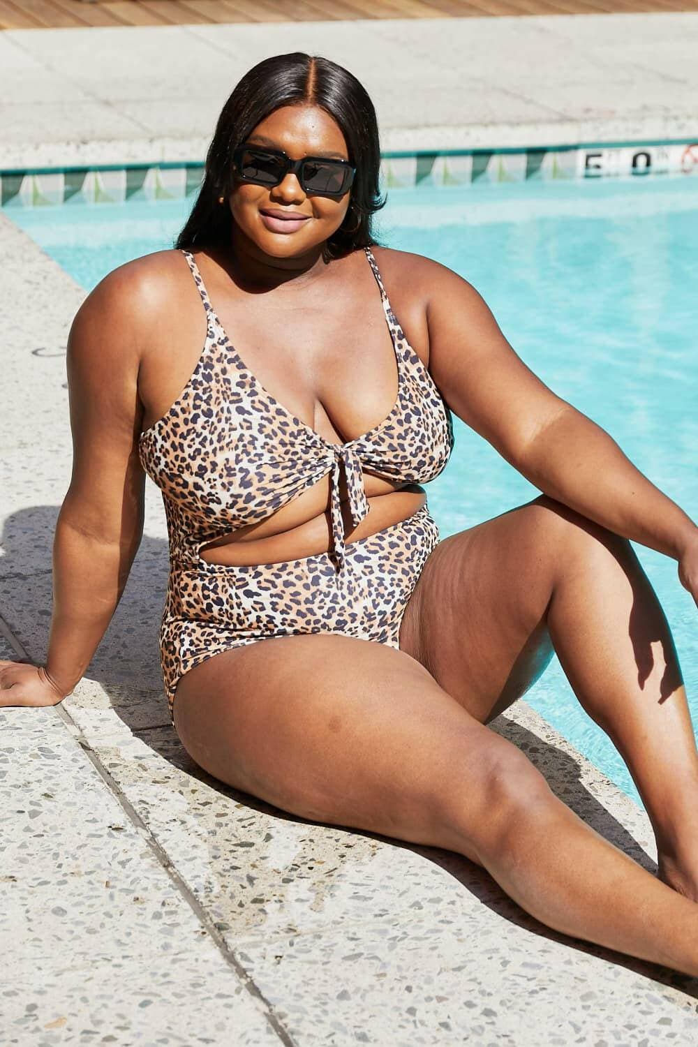 Leopard Cutout One-Piece Swimsuit for the Fearless FashionistaUnleash Your Fearless Style
 Step into the spotlight and showcase your bold fashion sense with the Leopard Cutout One-Piece Swimsuit, specially crafted for the darinLove Salve Leopard Cutoutswimwear