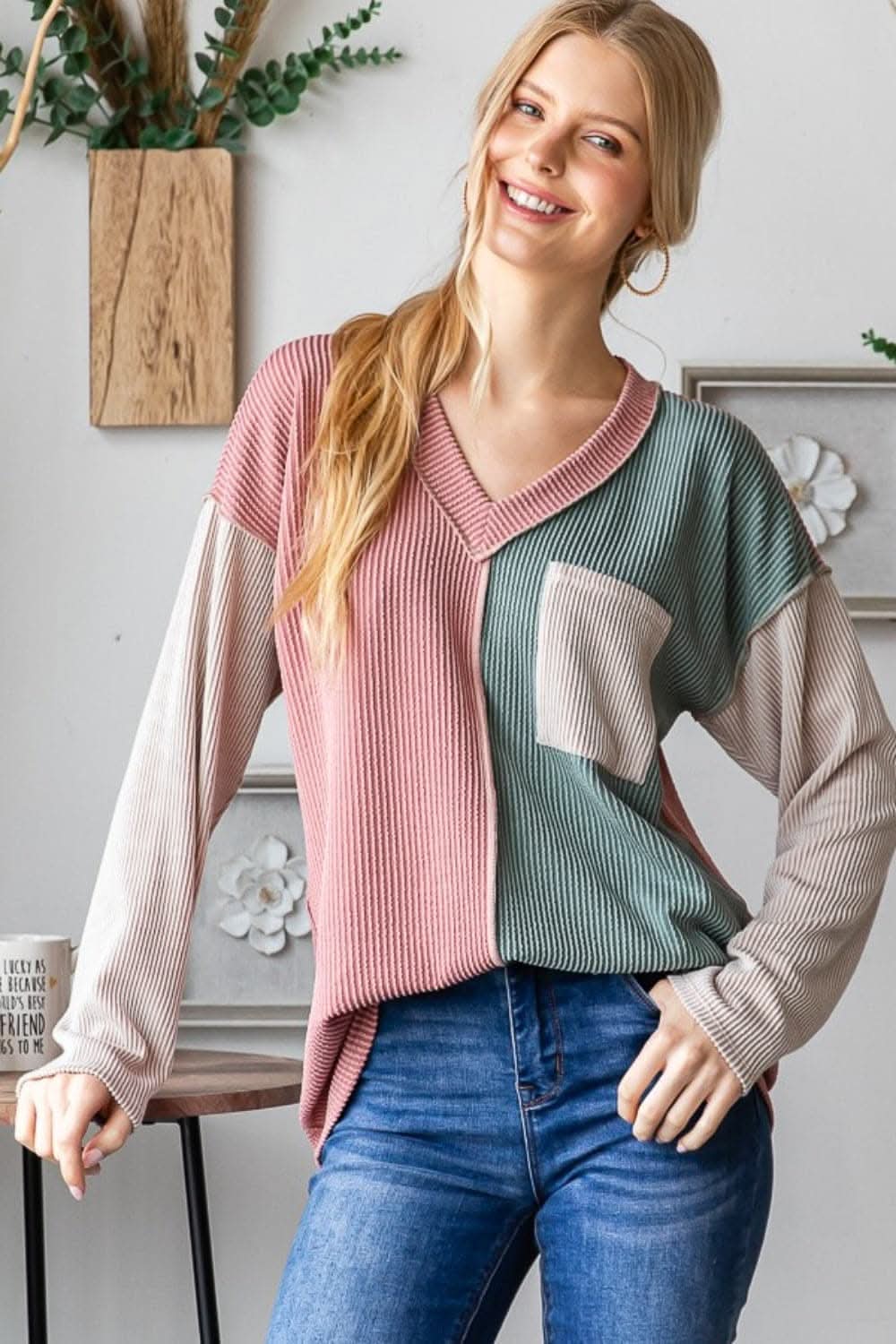 Color block ribbed tee with seams - Love Salve 
