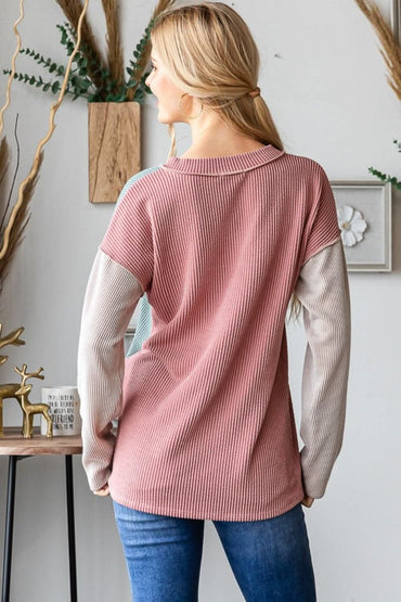 Color block ribbed tee with seams - Love Salve 