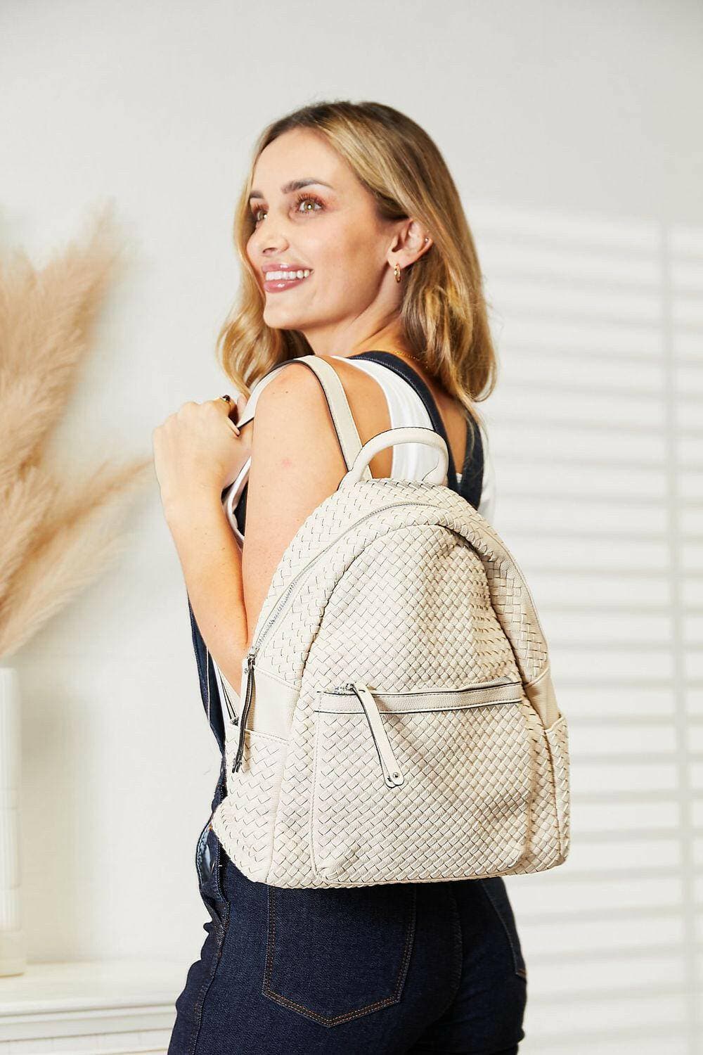 Elegant PU Leather Backpack with Ample StorageDiscover the Elegance of PU Leather
 Elevate your everyday style with the Elegant PU Leather Backpack, designed for those who appreciate both fashion and functionaliLove Salve Elegant PU Leather BackpackTIKTOK