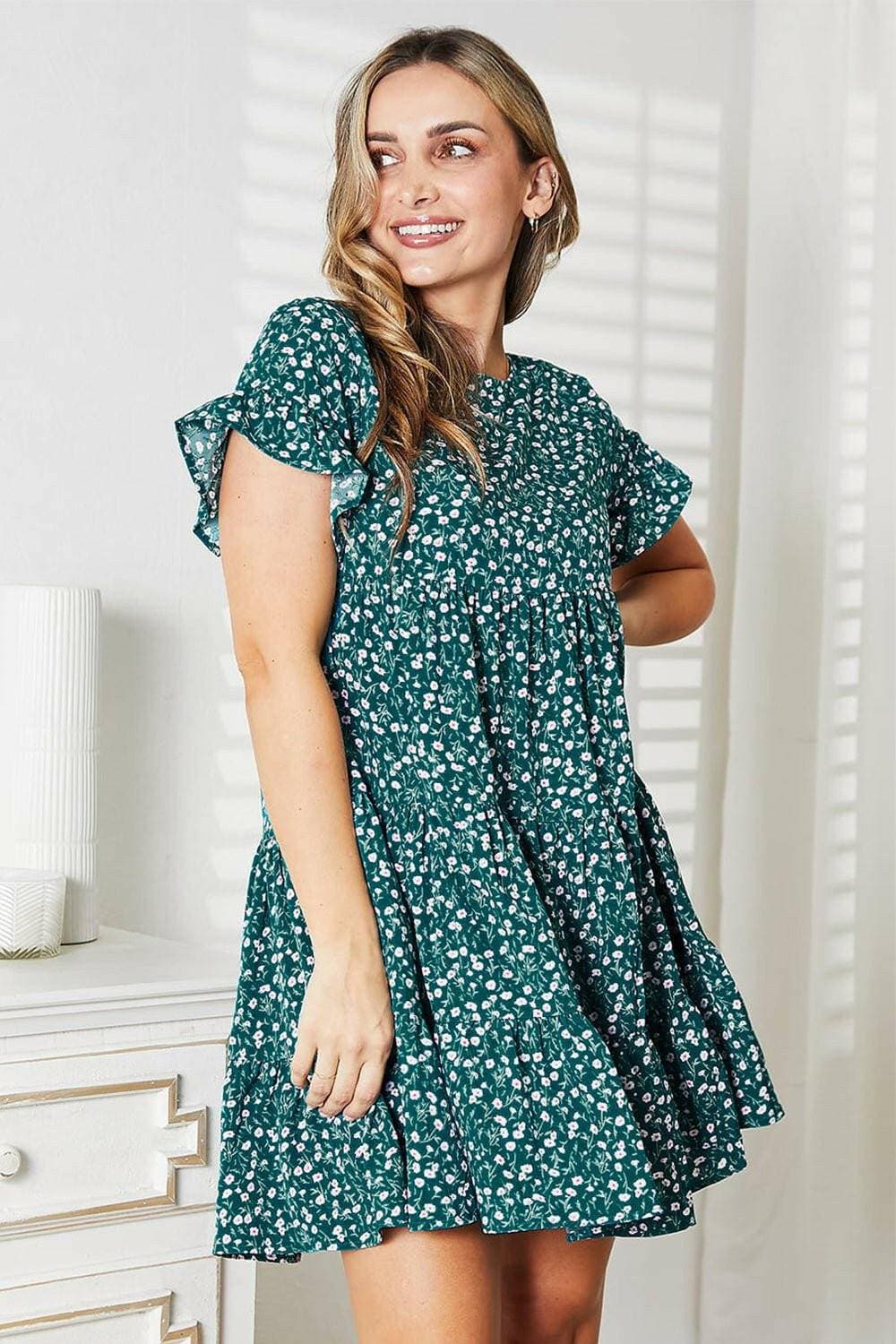 Tiered Ruffle Sleeve Boho DressElevate Your Wardrobe with the Tiered Ruffle Sleeve Boho Dress
 Discover the perfect fusion of elegance and bohemian charm with our Tiered Ruffle Sleeve Boho Dress. Love Salve Tiered Ruffle Sleeve Boho DressTIKTOK