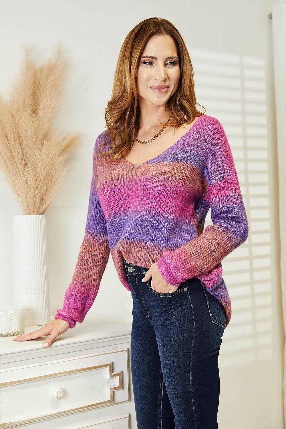 Chic ribbed v-neck pullover, multicolor - Love Salve 