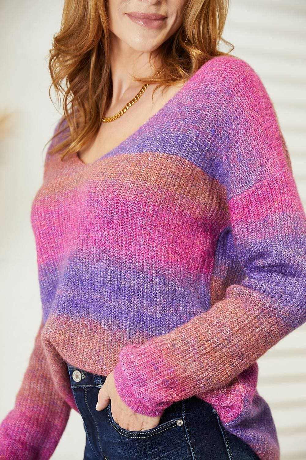 Chic ribbed v-neck pullover, multicolor - Love Salve 