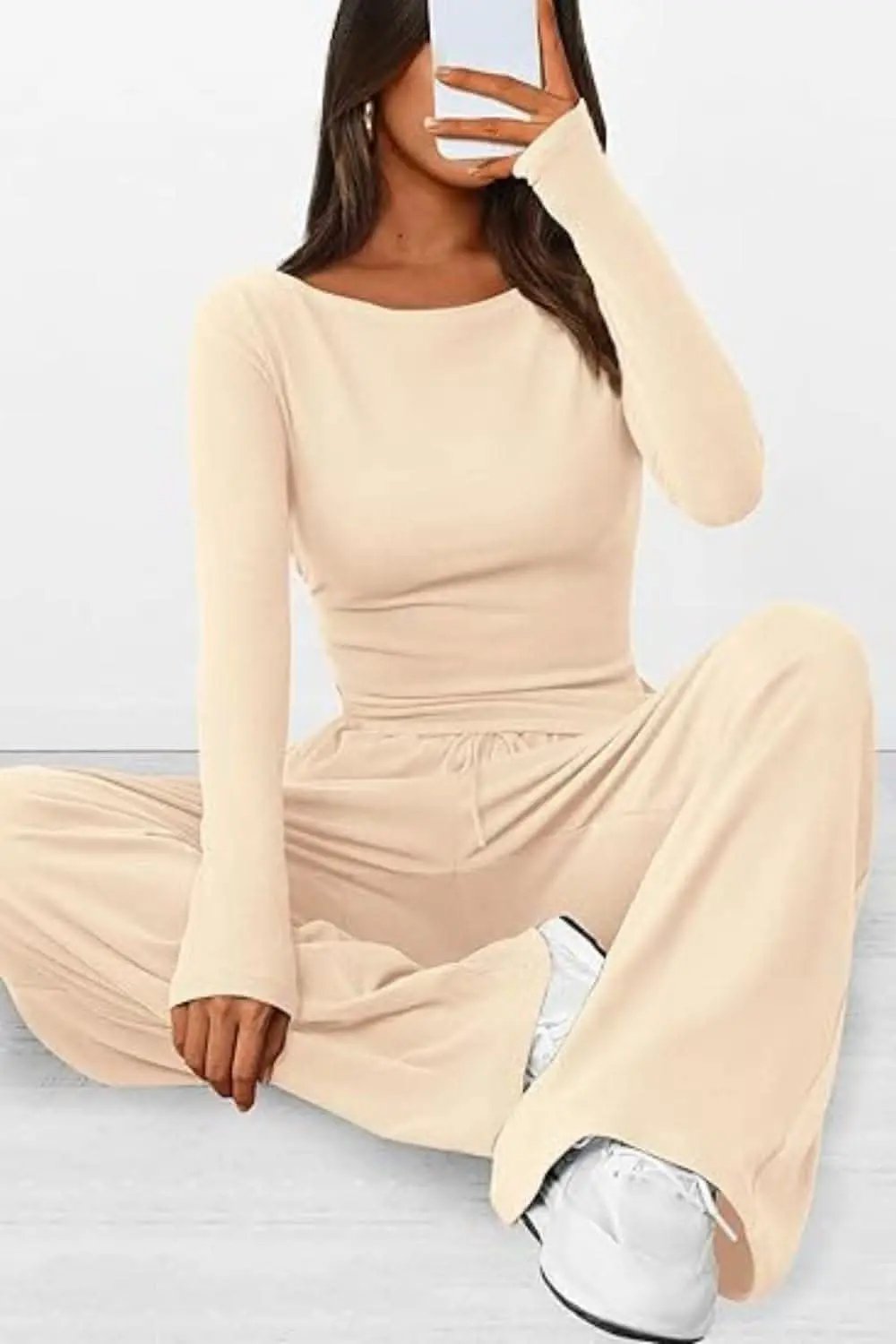 Cozy two-piece lounge set with pockets - Love Salve 