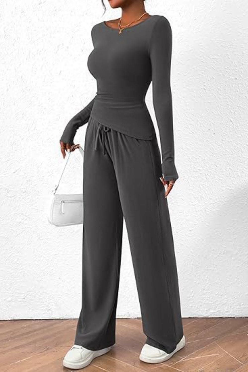 Cozy two-piece lounge set with pockets - Love Salve 